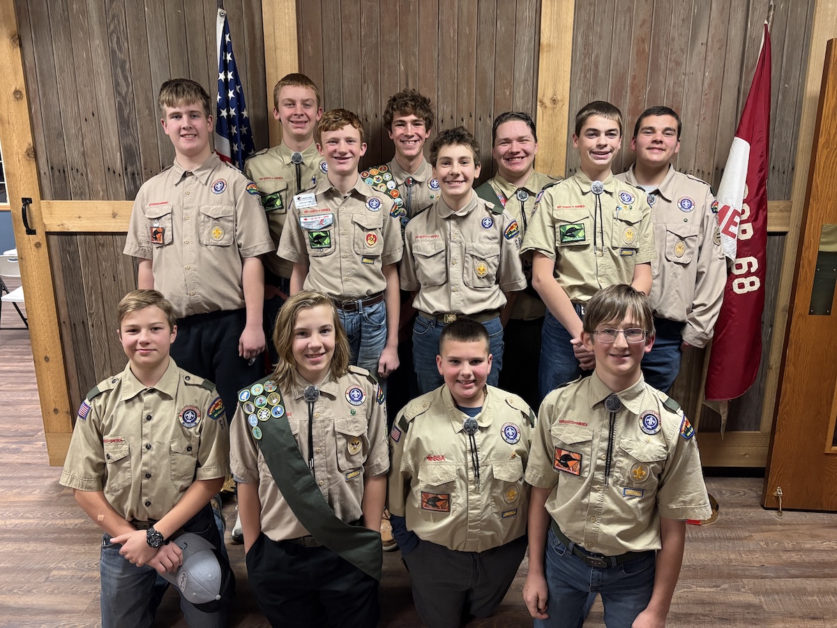 troop
            photo